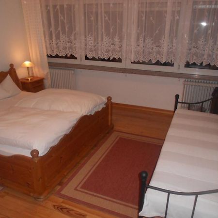 Hotel Adam Saarbrücken Pokój zdjęcie