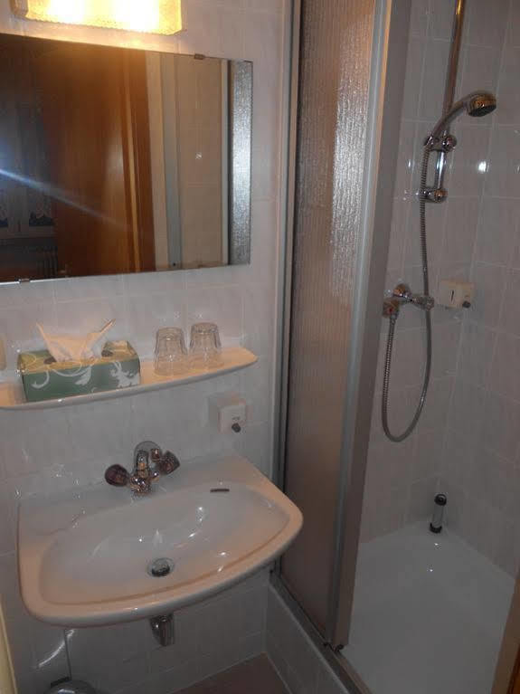Hotel Adam Saarbrücken Zewnętrze zdjęcie